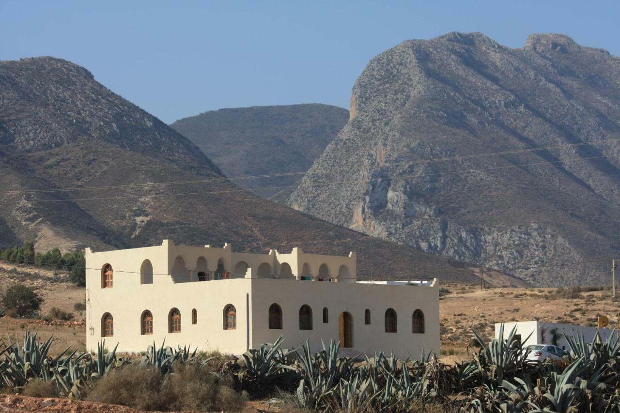 Riad Kebdana Ifoutatsene 외부 사진